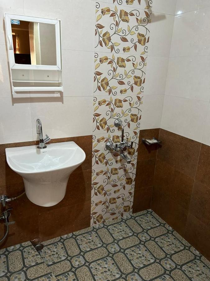 Na-U-Iaka Homestay Shillong Eksteriør bilde